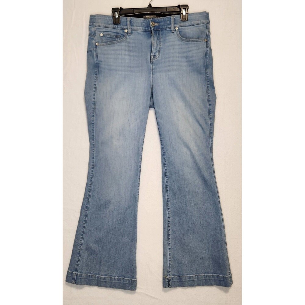 Torrid Bombshell Flare Leg Premium Stretch Ladies Size 18S Boho Denim Jeans